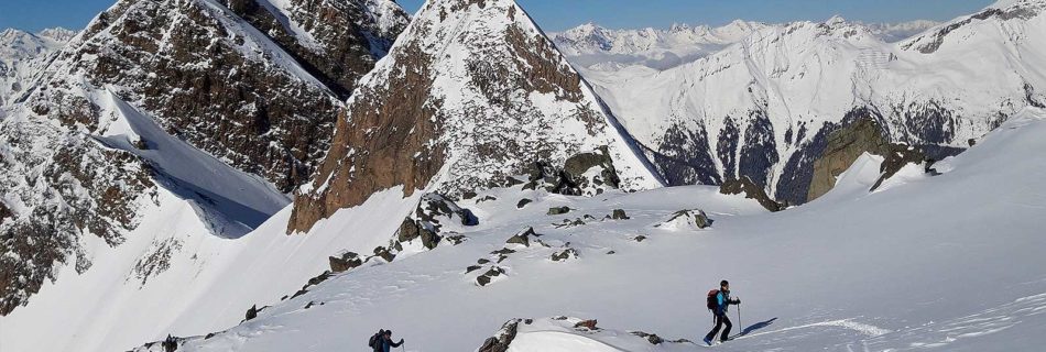 No.15 Ski-touring in the high valley of Pfitsch (Pfitscher-Hochtal) Zillertaler u. Pfunderer mountains